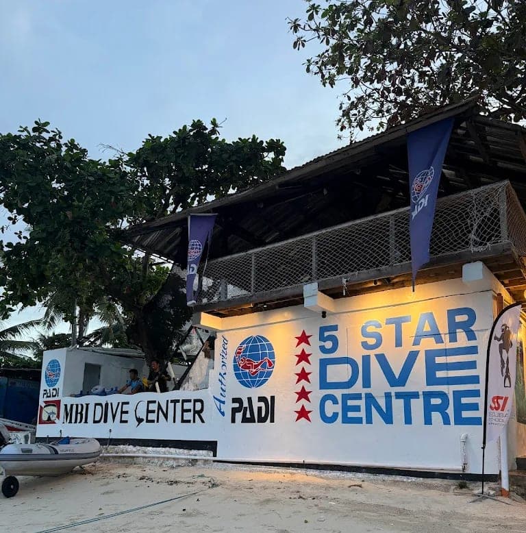 Malapascua MBI Dive Center — PADI 5 Star dive centre at Malapascua Island port